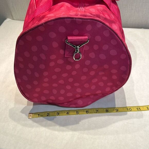 thirty-one Pink Dot Girls Duffle Bag Gym Dance Overnight Weekend Princess Paw Pr - Picture 10 of 12
